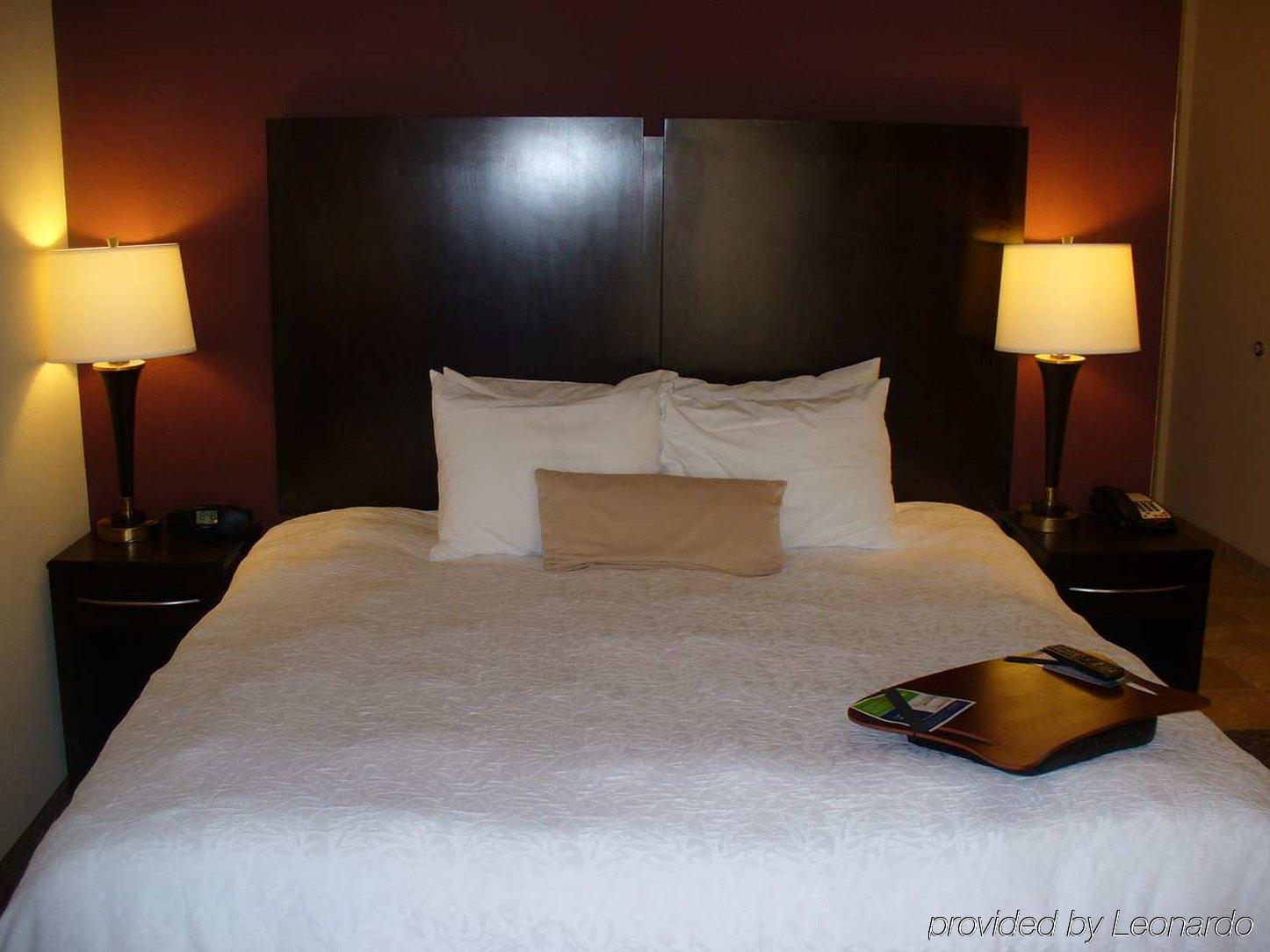 Hampton Inn & Suites Enid Phòng bức ảnh